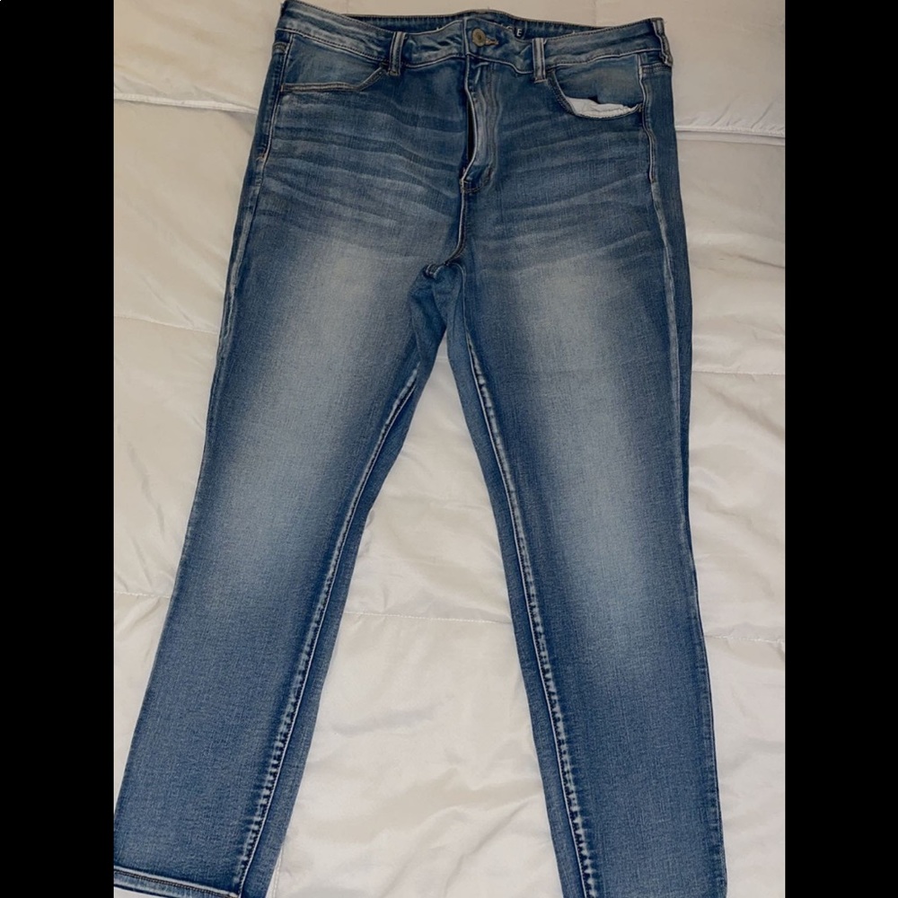SZ 20 American Eagle Jeggings